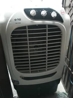 Nas Gas DC air cooler , 90-100watts total. . Slightly used. .