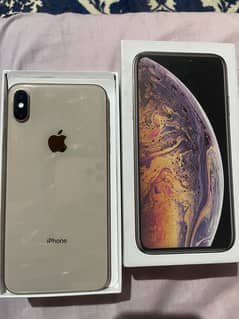Iphone xs max 10/10 condition with box