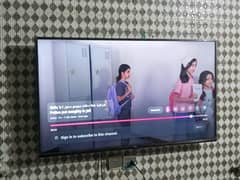 Tcl 50 Inches Uhd Lcd In Good Condition.