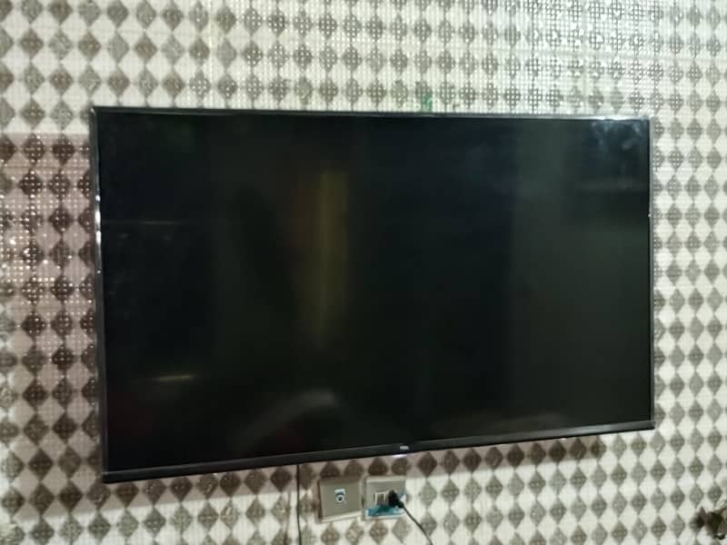 Tcl 50 Inches Uhd Lcd In Good Condition. 3