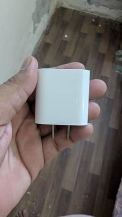 Iphone original adaptor