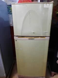 Dawlance Fridge 08/10 condition