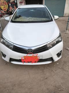 Toyota Corolla Altis super white color 2015