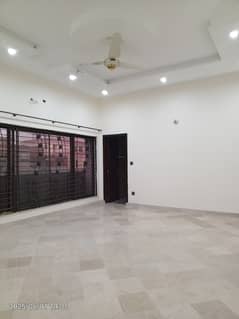 3 Marla 2 Floor 1 bed For Rent, PCSIR Staff colony College Road Lahore.