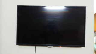 32" led