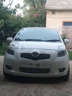 Toyota Vitz 2005