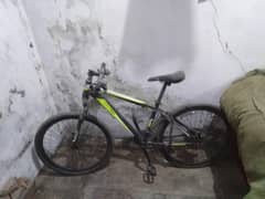 urgently need to get money  price negotiable