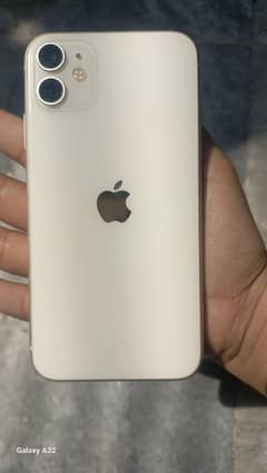 Iphone 11 Non PTA 64 GB 8/10 Condition , with charger