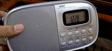 Raidio for sale digital and rechargeable battery