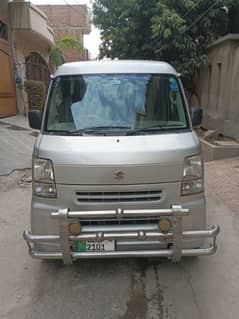 Suzuki Every 2012
