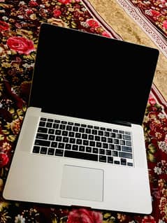 MacBook Pro (Mid 2015) – 16GB RAM / 512GB SSD – Excellent Condition