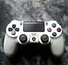 ORIGINAL PS4 (DUALSHOCK 4)