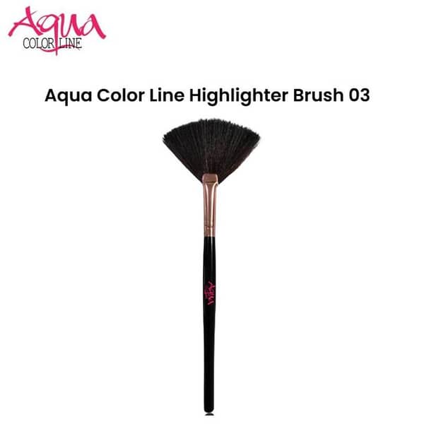 Aqua Color Line Highlighter Brush Model 03 for Precise Application and Blending