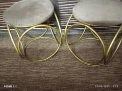 2 stool chairs