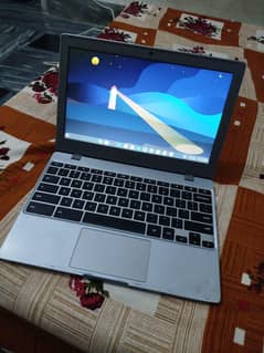 Samsung chrome book 4