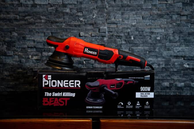KE Pioneer 21mm 6-Inch Dual Action Polisher, The Swirl Killing Beast, with 3 Foam Pads