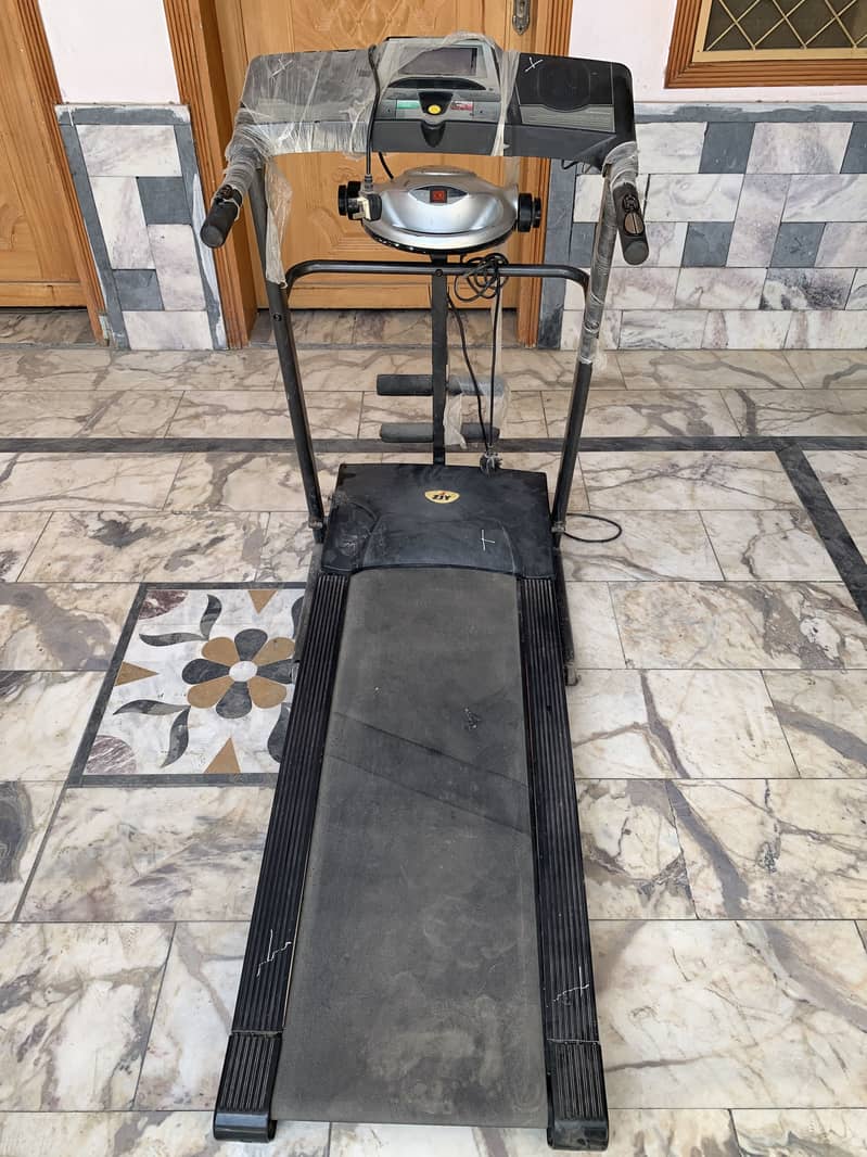 TREADMILL / ELECTRIC TREADMILL / EXERCISE MACHINE / JOGGING MACHINE 2