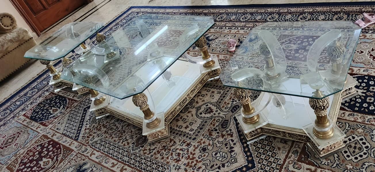 3 PCs set center and side tables 2