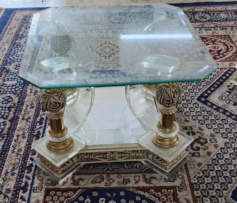 3 PCs set center and side tables 3