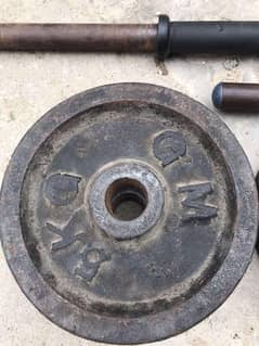 Iron gym weights (plates)