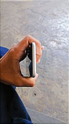 I Phone se 2020 dual pta approved