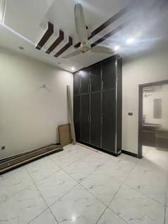5 Marla Tile Floor Lower portion is For rent in luxorian near Gulshan E Lahore near wapda town