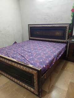 bed dressing and side table