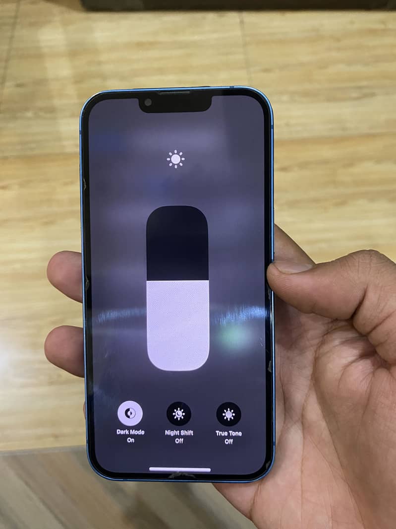 Iphone 13 with box non pta factory unlock 8