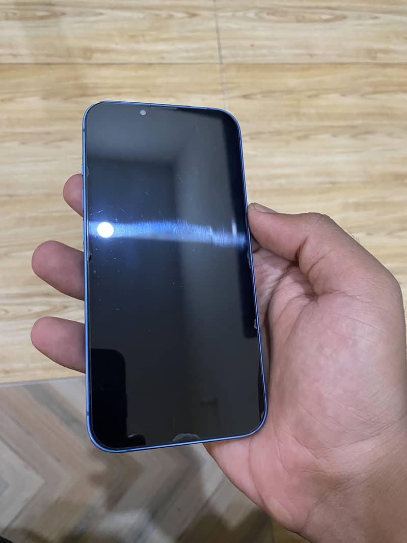 Iphone 13 with box non pta factory unlock 9