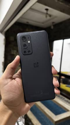 OnePlus 9 Pro PTA with box