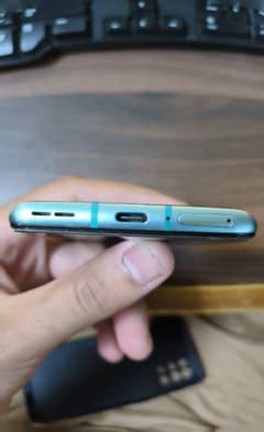 one plus 8T