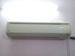acson international split 2.0 ton mint condition