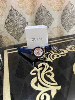 Guess GW0030L5