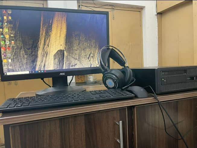 HP Core-i5 4th generation With Aoc Lcd & all accessories 0