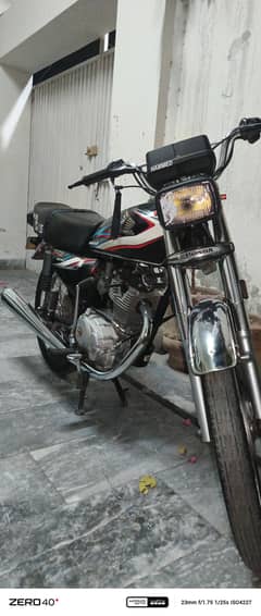 20015