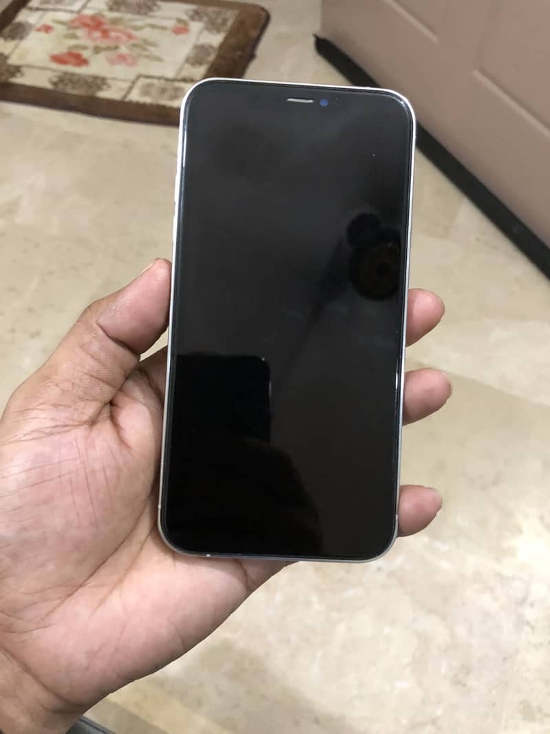 iPhone X and iPhone XR (PTA Approved) Read ad 10