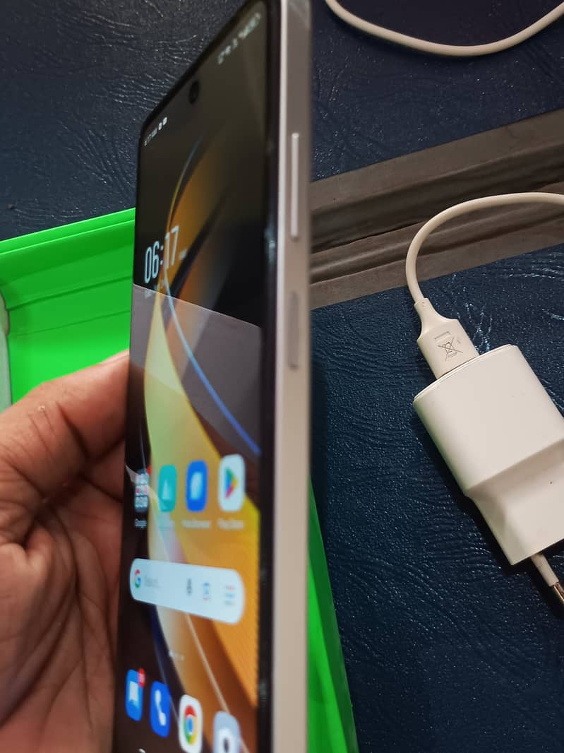 Infinix Smart 8 pro complete box dual SIM pta aproved 4