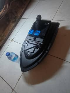 Remote-Controlled Bait Boat for Fishing