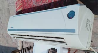 Dawlanc 1.5 Ton used Ac