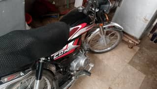 Honda CD 70 2025