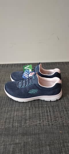 Original Woman 's Skechers shoes
