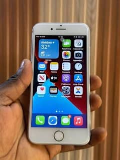 iPhone 7 plus 128 GB my WhatsApp number 03250226756
