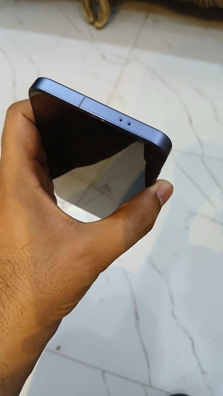 Samsung s24 plus box open 2 week used only 6