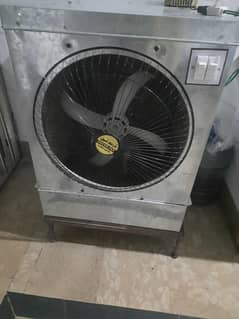 12 volt Dc cooler