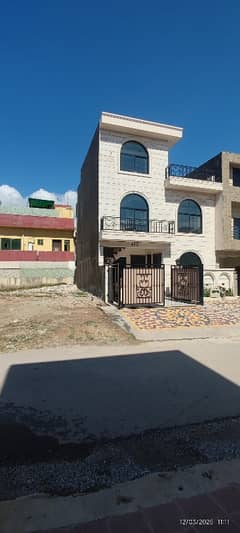 4 Marla Unique House For Sale In D. 12