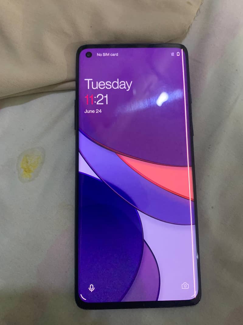 one Plus 8 with line on edge 7