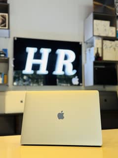 Macbook