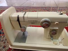 janome sewing machine 802