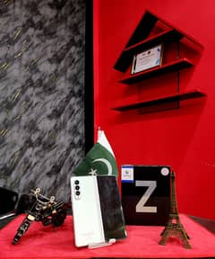 Samsung Z Fold 3 (official PTA) full box.