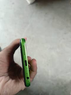Infinix Hot 12